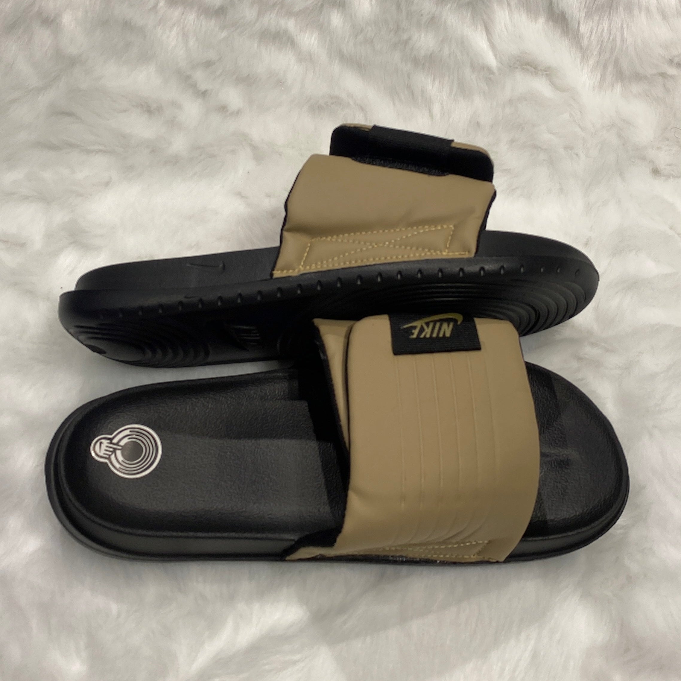 Nike Benassi JDI "Fanny Pack" Slides